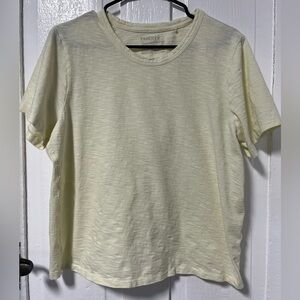 Faherty Sunwashed Regenerative Organic Cotton classic yellow tshirt size large